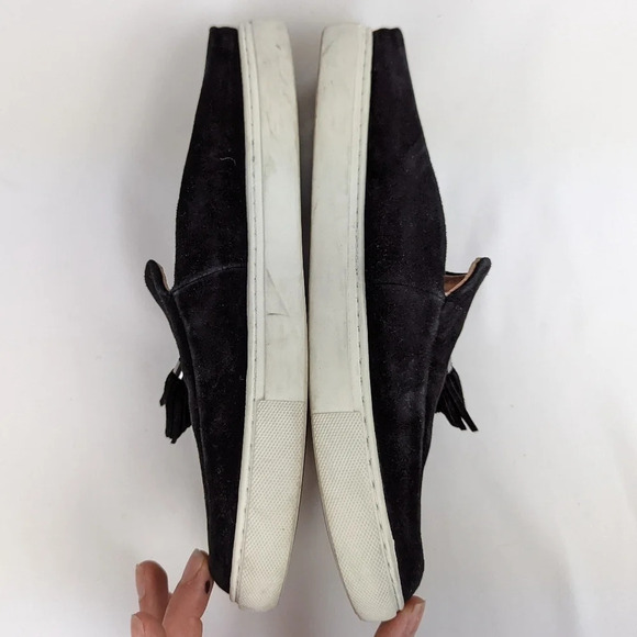 Gentle Souls by Kenneth Cole \